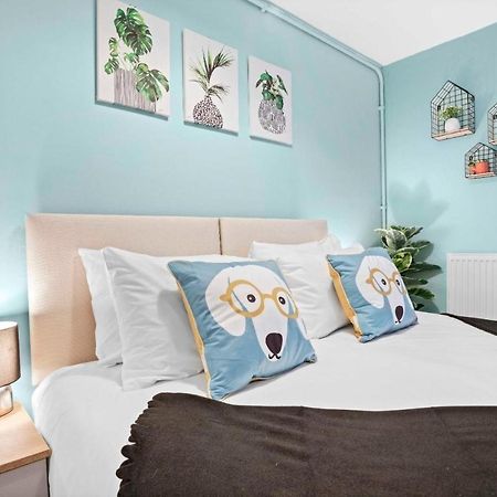 Queens Apartment - By My Getaways - Free Parking For One Car Brighton Ngoại thất bức ảnh